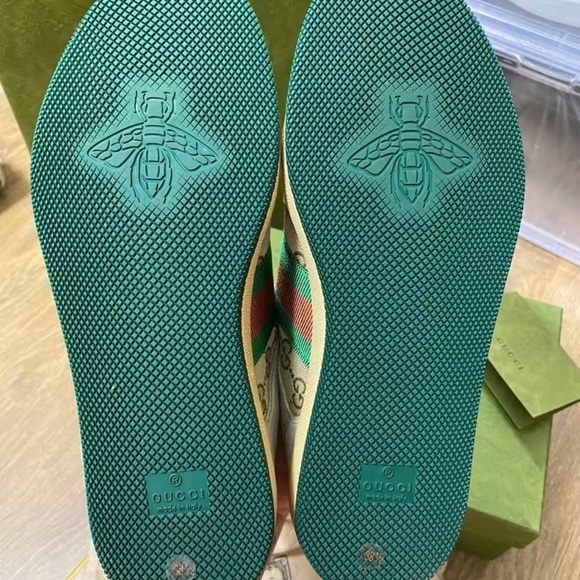 Gucci Beige and Green Women's Sneakers - Picture 5 of 5